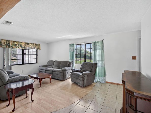 1332 W 33rd Street, Riviera Beach FL 33404