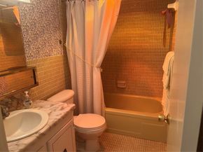 1425 Atlantic Shores Blvd 601, Hallandale Beach FL 33009