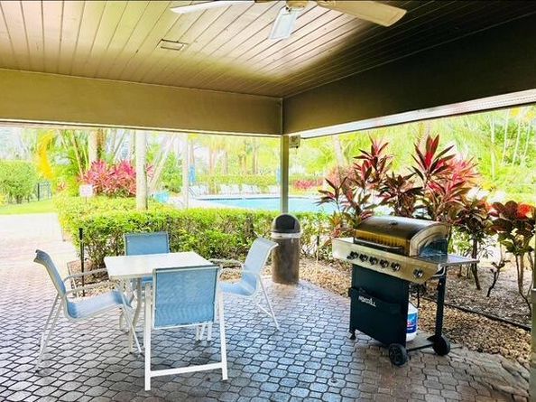 3080 N Course Drive 202, Pompano Beach FL 33069