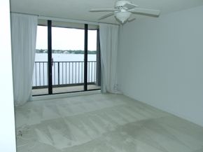130 Lakeshore Drive 522, North Palm Beach FL 33408