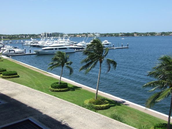 130 Lakeshore Drive 522, North Palm Beach FL 33408