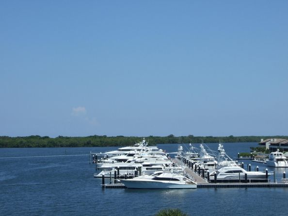 130 Lakeshore Drive 522, North Palm Beach FL 33408