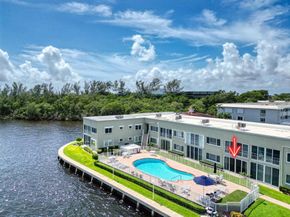 711 NE Harbour Terrace 3090, Boca Raton FL 33431