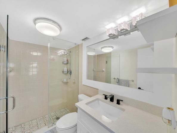 711 NE Harbour Terrace 3090, Boca Raton FL 33431