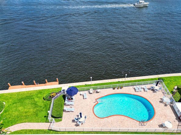 711 NE Harbour Terrace 3090, Boca Raton FL 33431