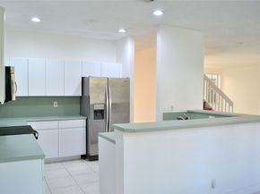 872 Tanglewood Cr, Weston FL 33327