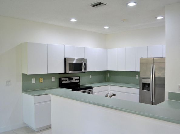 872 Tanglewood Cr, Weston FL 33327