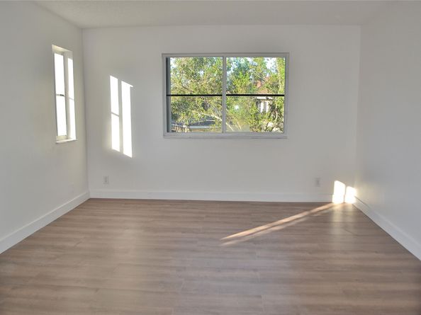 872 Tanglewood Cr, Weston FL 33327
