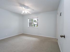 801 SE 16th Ct 11, Fort Lauderdale FL 33316
