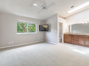 801 SE 16th Ct 11, Fort Lauderdale FL 33316