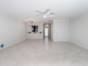 801 SE 16th Ct 11, Fort Lauderdale FL 33316