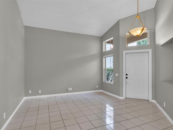 702 Stanton Dr, Weston FL 33326