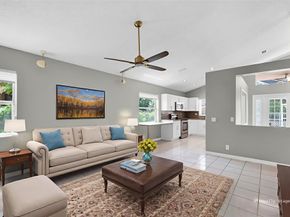 702 Stanton Dr, Weston FL 33326