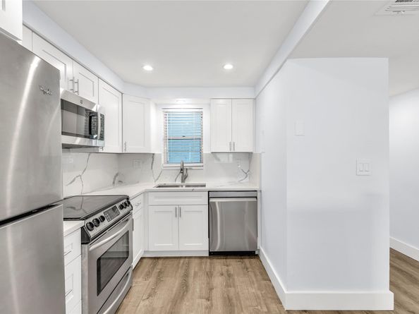 3100 W Rolling Hills Cir 109, Davie FL 33328