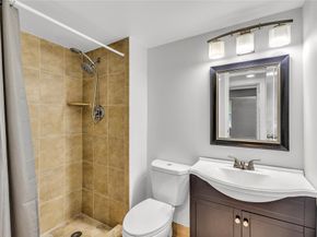 3100 W Rolling Hills Cir 109, Davie FL 33328