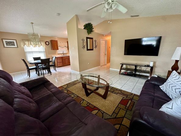 11472 SW 227th Ter, Miami FL 33170