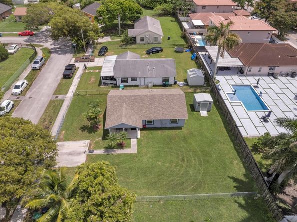 11472 SW 227th Ter, Miami FL 33170
