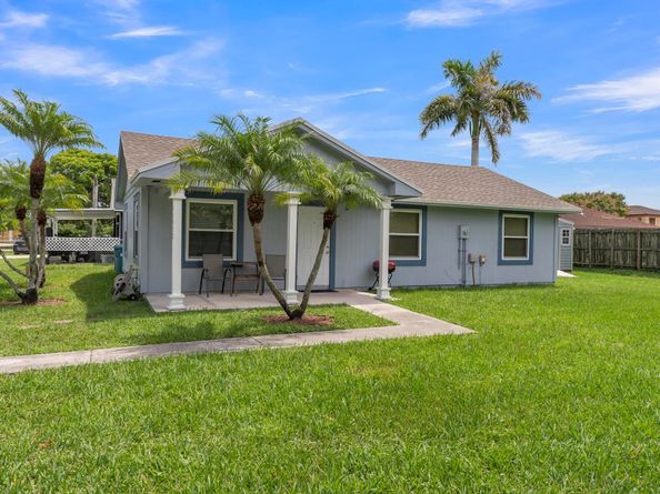 11472 SW 227th Ter, Miami FL 33170