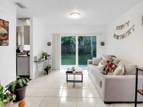 3256 NW 123rd Ter, Sunrise FL 33323