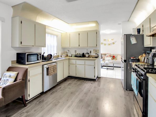 3256 NW 123rd Ter, Sunrise FL 33323