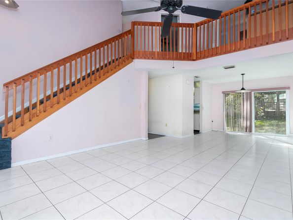 3256 NW 123rd Ter, Sunrise FL 33323