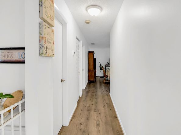 3256 NW 123rd Ter, Sunrise FL 33323