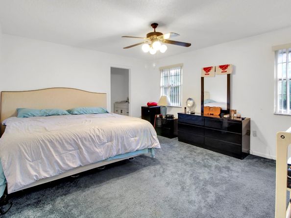 3256 NW 123rd Ter, Sunrise FL 33323