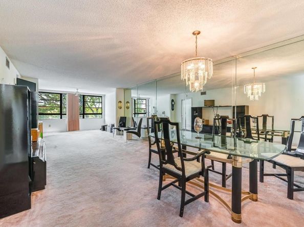 10370 E Clairmont Circle 302, Tamarac FL 33321