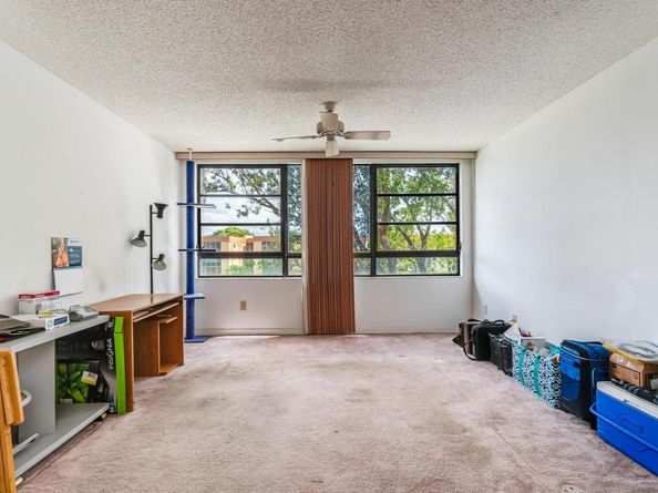 10370 E Clairmont Circle 302, Tamarac FL 33321