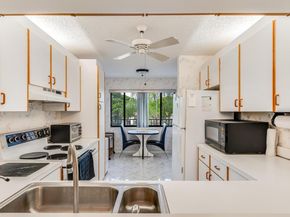 10370 E Clairmont Circle 302, Tamarac FL 33321