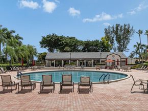 10370 E Clairmont Circle 302, Tamarac FL 33321