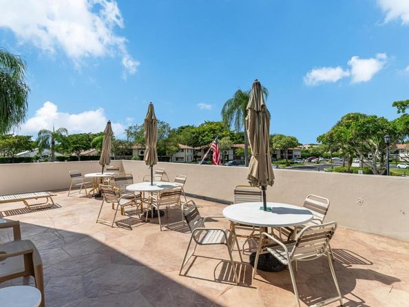 10370 E Clairmont Circle 302, Tamarac FL 33321