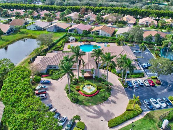 7458 Falls Road W, Boynton Beach FL 33437