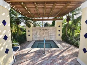 7458 Falls Road W, Boynton Beach FL 33437