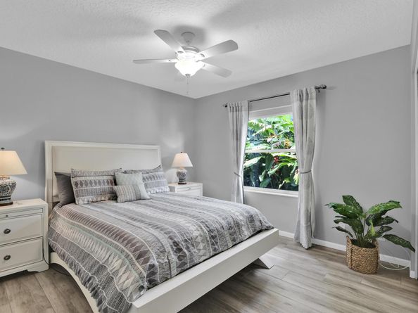 7458 Falls Road W, Boynton Beach FL 33437
