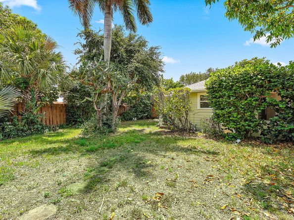 224 N Ocean Breeze, Lake Worth Beach FL 33460