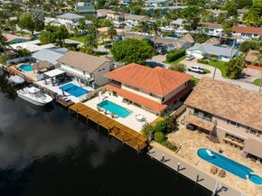370 SE 13th Ave, Pompano Beach FL 33060