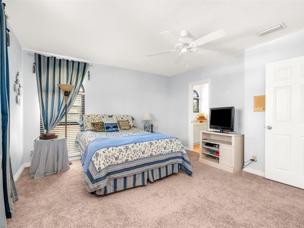 370 SE 13th Ave, Pompano Beach FL 33060