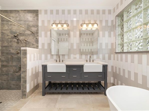 248 Palm Circle, Atlantis FL 33462