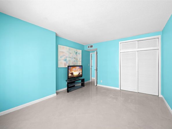 3800 Galt Ocean Dr 605, Fort Lauderdale FL 33308