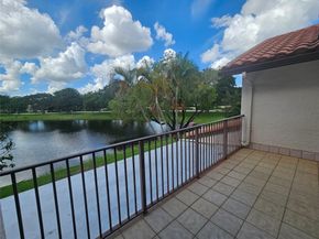 633 Deer Creek Lake Point North Ln, Deerfield Beach FL 33442
