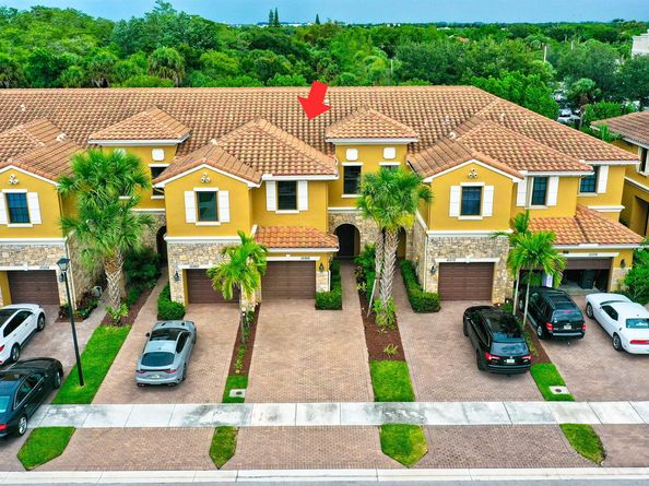 10366 Wellington Parc Drive, Wellington FL 33449