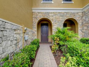 10366 Wellington Parc Drive, Wellington FL 33449