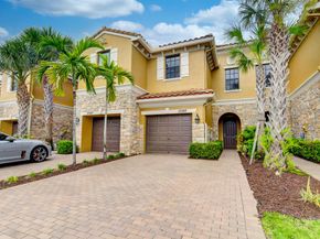 10366 Wellington Parc Drive, Wellington FL 33449