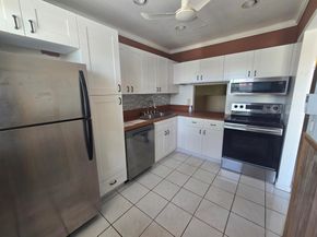 102 Lake Anne Drive, West Palm Beach FL 33411