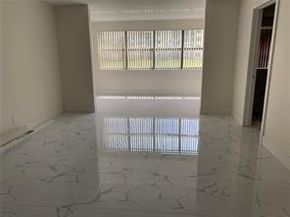 2941 N Nob Hill Rd 112, Sunrise FL 33322