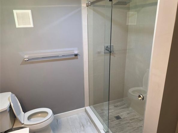 2941 N Nob Hill Rd 112, Sunrise FL 33322