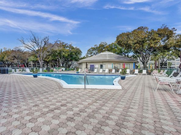 2990 NW 46th Ave 115A, Lauderdale Lakes FL 33313