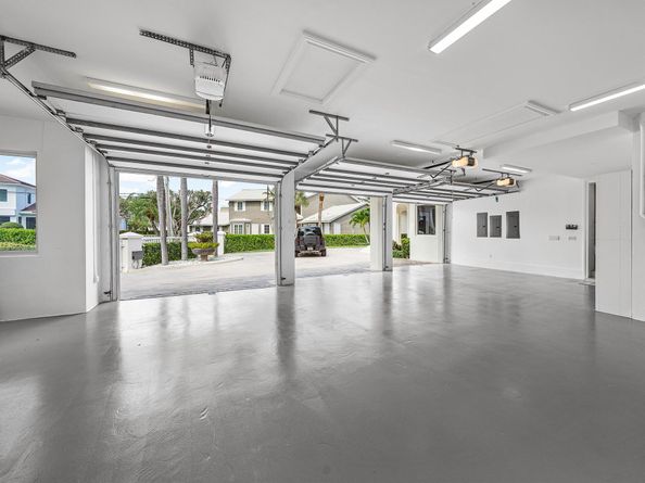 978 Dogwood Drive, Delray Beach FL 33483