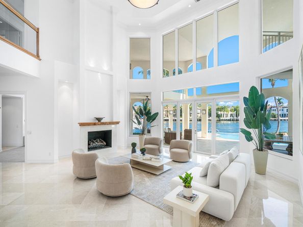 978 Dogwood Drive, Delray Beach FL 33483